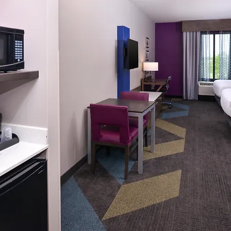 Holiday Inn Express And Suites Bryant - Benton Area By Ihg Esterno foto